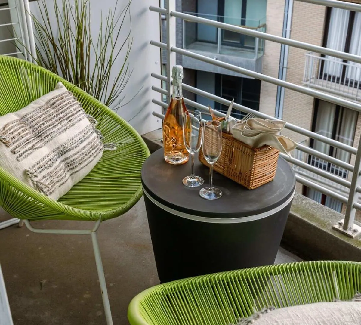 Huswell - Modern Apartment Near The Beach Ostend